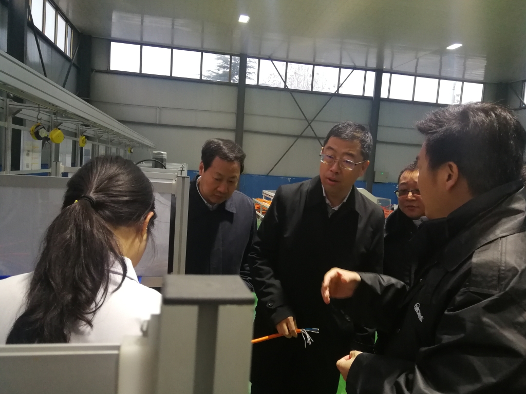 2019年12月23日，，，，，，，，河北省副省长葛海蛟到ag真人国际线缆集团调研